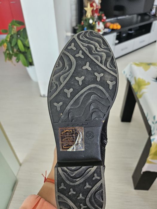 Боти номер 38 ,24 см крак