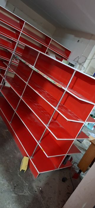 Стеллажи полки для магазина