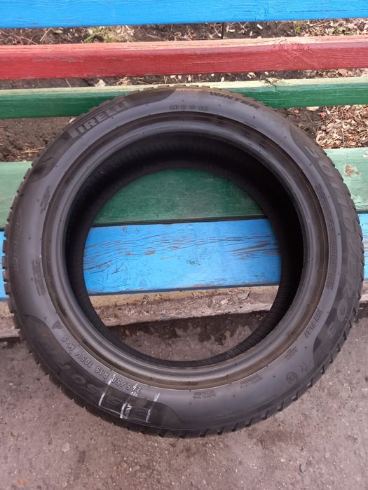 Резина зимняя PIRELLI
