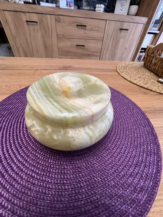 Кутия за бижута от оникс