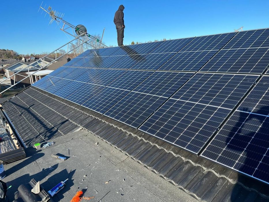 Установка солнечных панелей