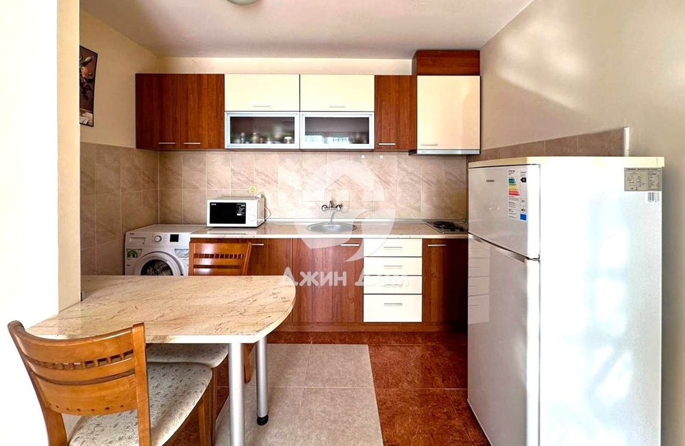 Продава се Двустаен апартамент в к.к. Слънчев бряг - 82 кв.м за 1068 €/кв.м - Снимка #5
