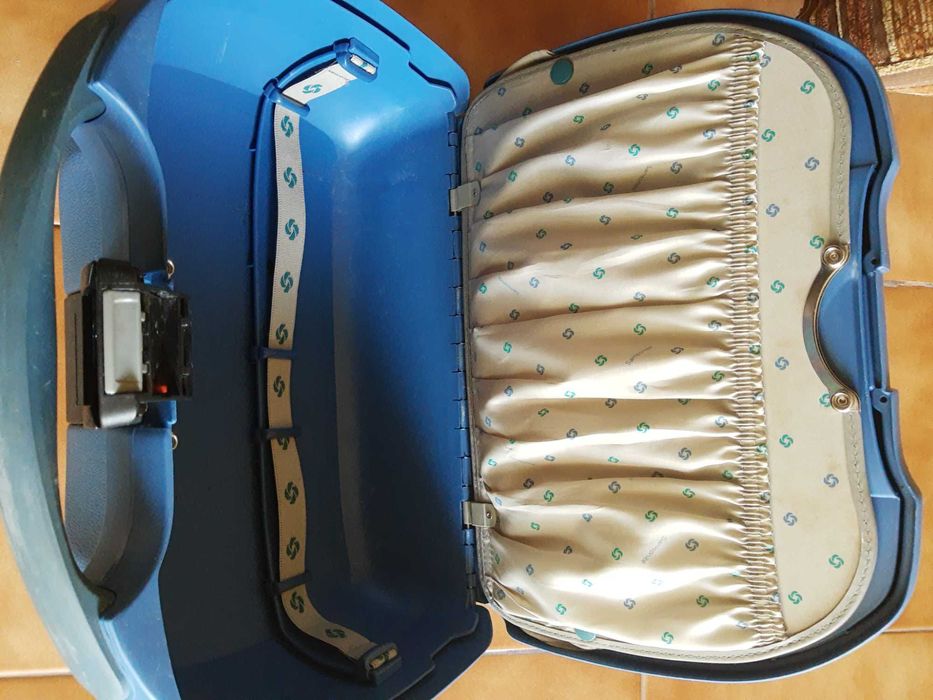 Куфар-чанта ,"Самсонайт",ръчен багаж/40/30/20/ДНЕС 120лв