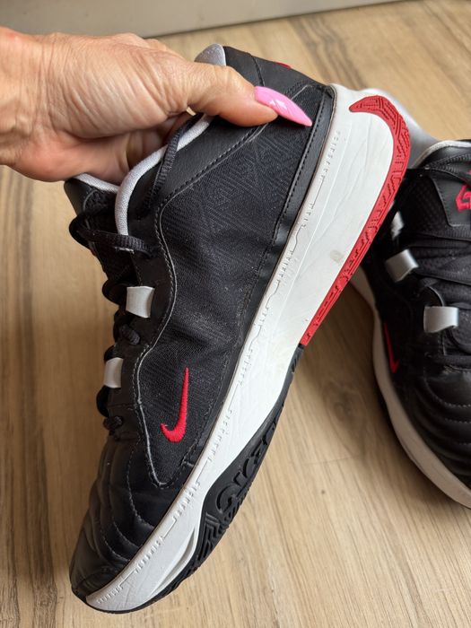 Оригинални мъжки маратонки Nike Giannis Freak 5! 45,5 н