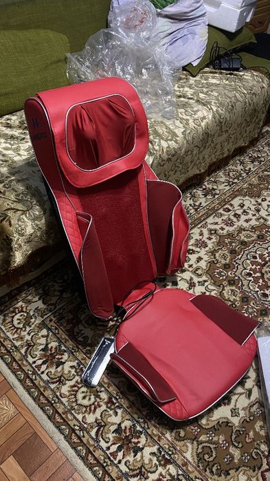 Массажнле кресло Hakuto Mirai