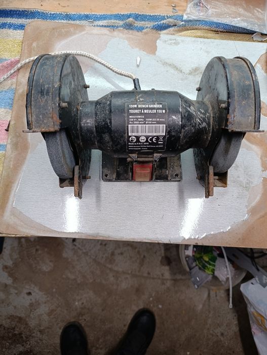 Шмиргел Bench grinder