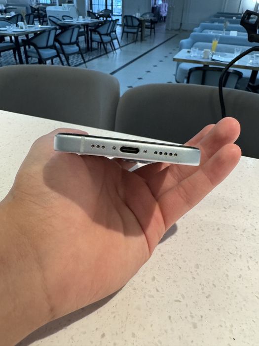 Apple 15 128гб 87%