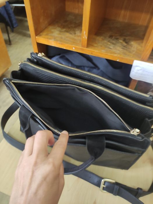 Мъжка кожена чанта