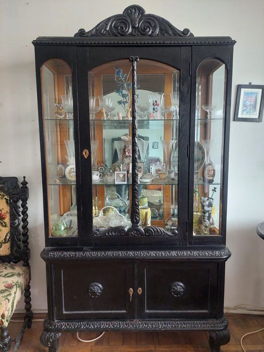 Vand mobila lemn masiv