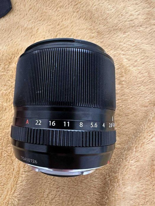 Obiectiv Fujifilm Fujinon XF 60mm f/2.4 R Macro, montura X