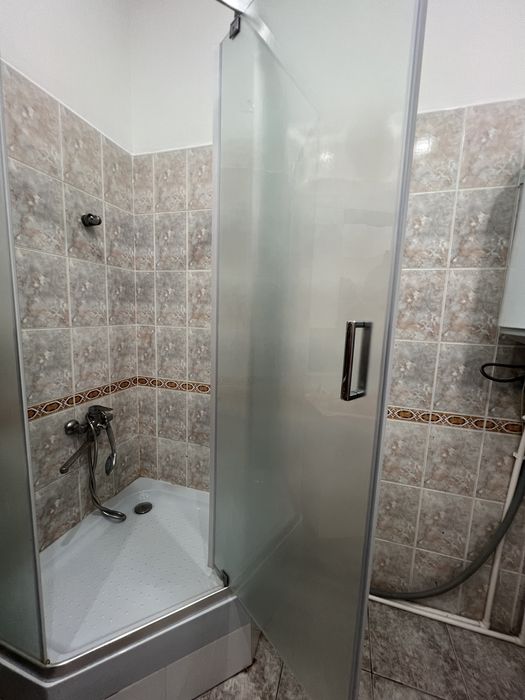 Продам душевую кабину