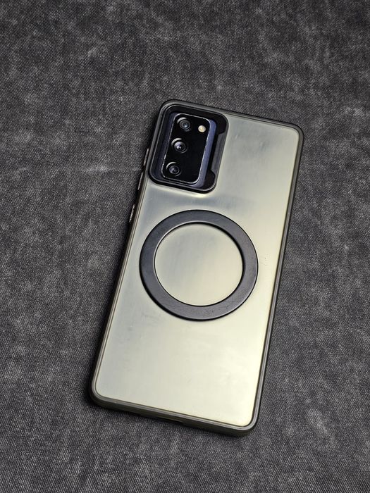 Samsung s20fe продам