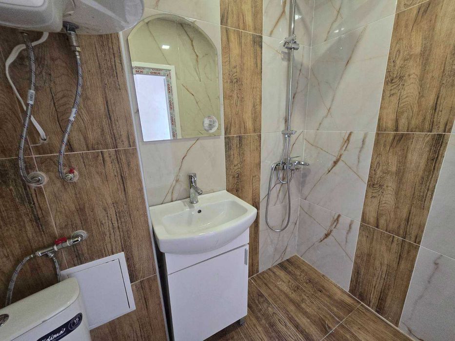 Продава се Тристаен апартамент в Шумен, Военно училище - 65 кв.м за 1569 €/кв.м - Снимка #9