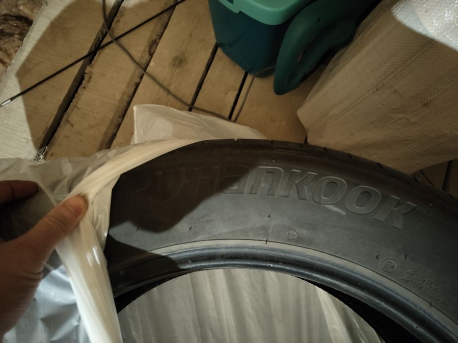 2 x Hankook Ventus S1 Evo3  235/55 R19