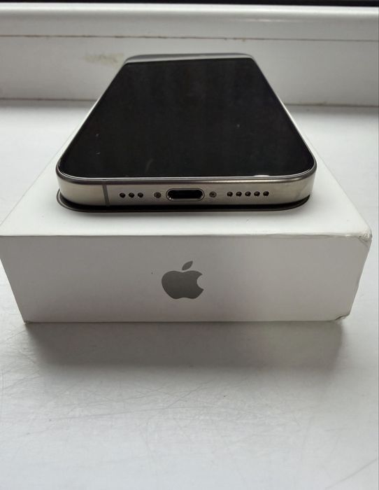 Iphone 15 pro 128G 90%AKB без царапин