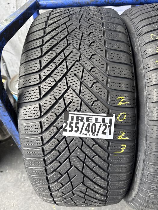 255/40/21 Pirelli M+S
