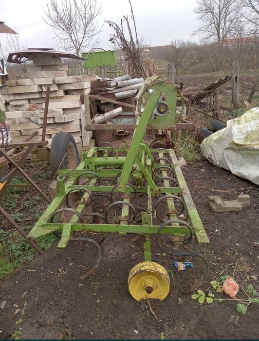 Vând combinator cu tăvălug