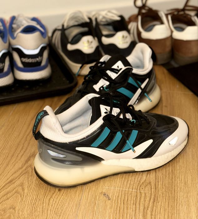 Кроссовки Adidas Real Madrid ZX 2K BOOST