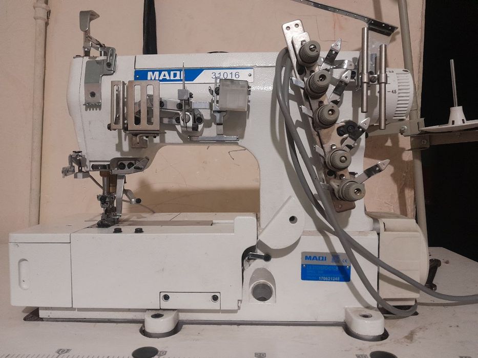 MAQI Rashma tikuv mashinasi sotiladi avtomat