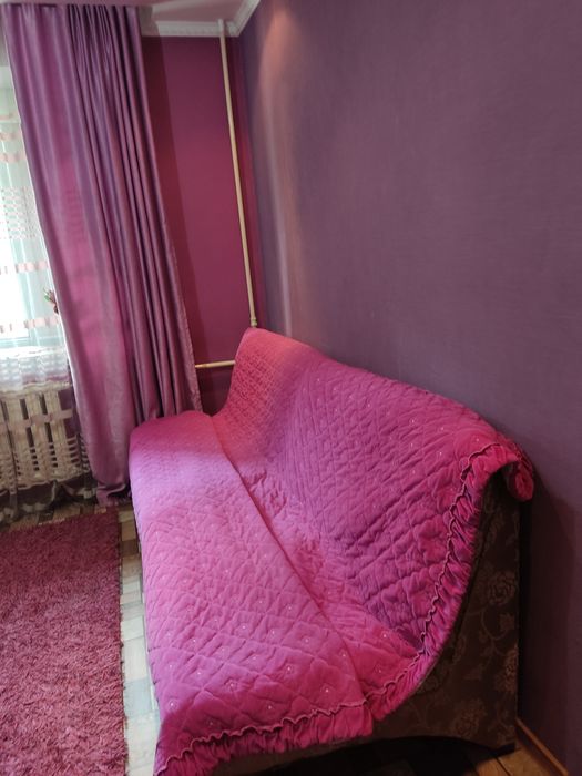 Продам современные кресла .