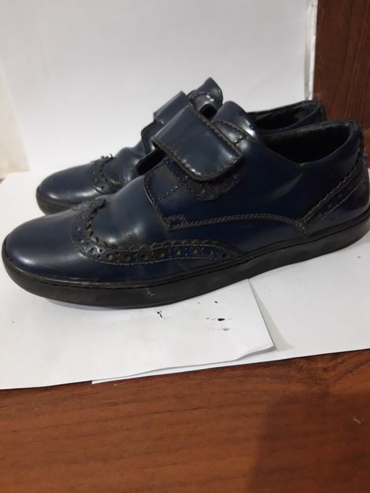 Школьные  туфли  для девочек