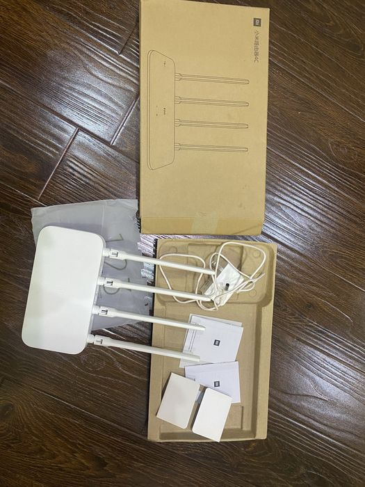 Wi-Fi роутер Xiaomi Mi Router 4C новый