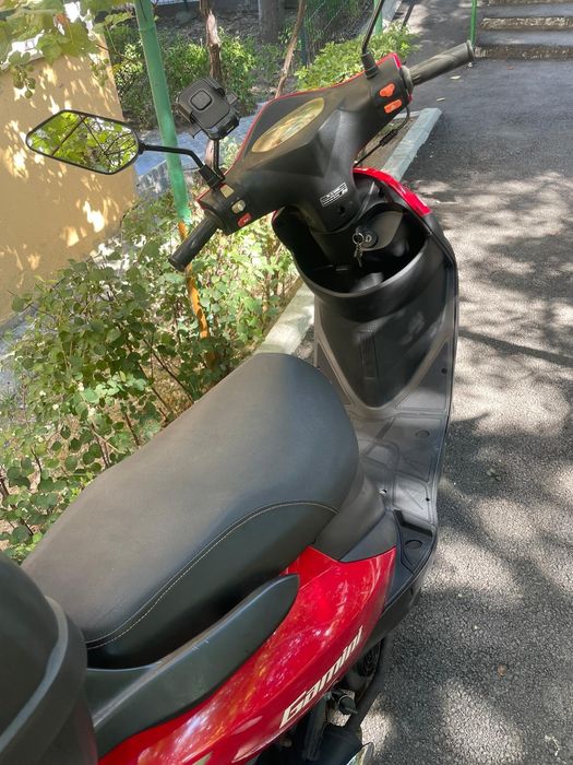 Scuter Gamini Motowell 2017 49cc 4T