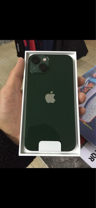 Продам айфон 13 зеленый . Акб 76% .