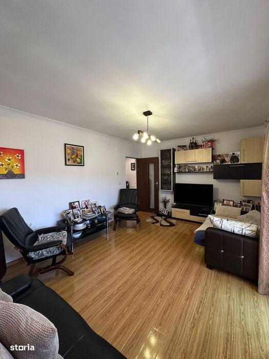 Apartament 3 camere, mobilat si utilat complet – 64 mp + balcon inch