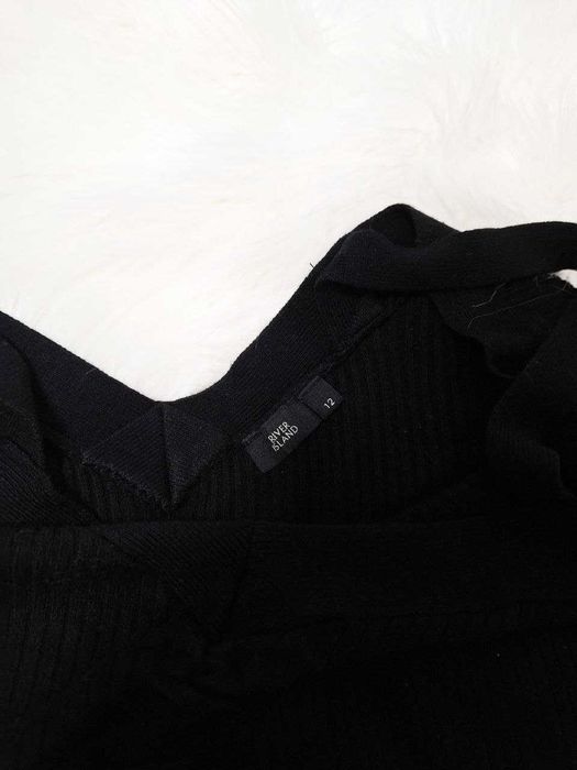 Longsleeve negru cu șnururi
