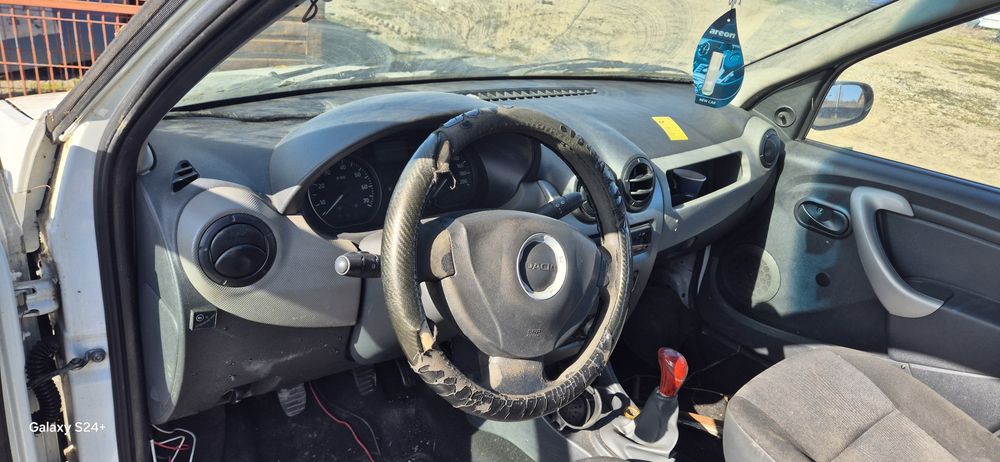 Dezmembram Dacia Logan 2008 motor 1.4 euro 4