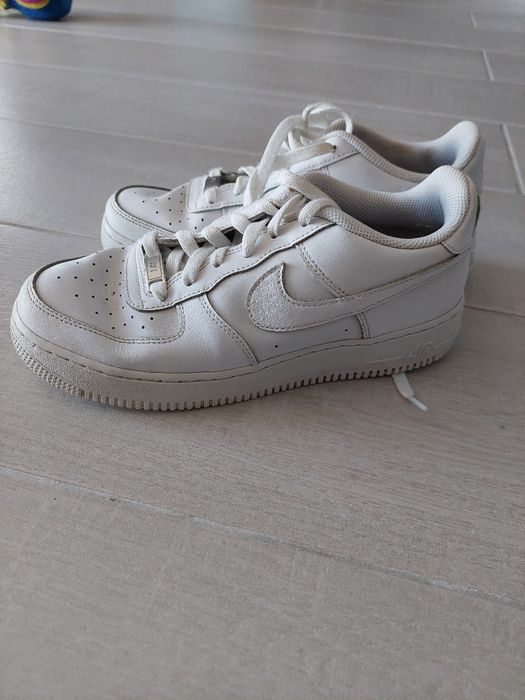 Adidasi nike air force 1