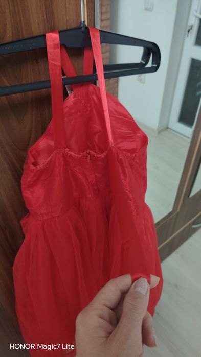 Rochițe de poveste pentru micile prințese 7-9 anișori