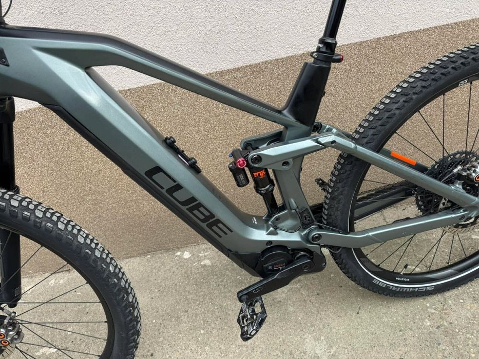 Карбонов Електрически велосипед 29 цола CUBE STEREO ТМ  колело