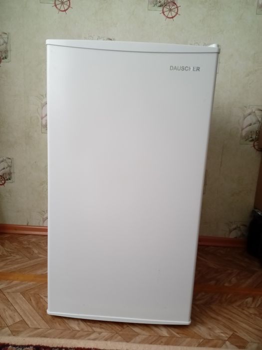 Холодильник "DAUSCHER"