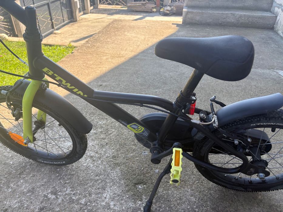 Bicicletă b-twin 4-6 ani