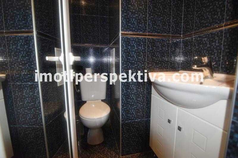 Продава се Многостаен апартамент в Пловдив, Кючук Париж - 100 кв.м за 2030 €/кв.м - Снимка #12