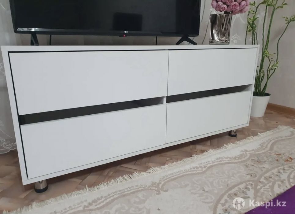 Тумба 130х60х40см