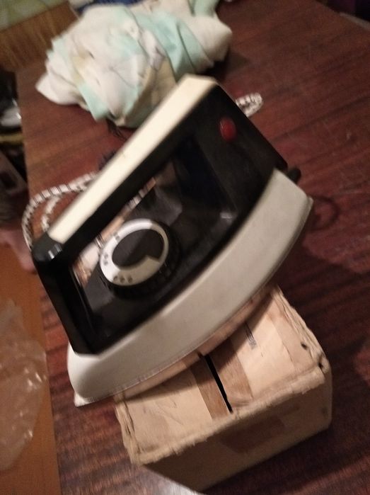 Утюг продам рабочий