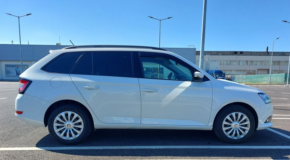 SKODA Fabia 2022 — imagine 5