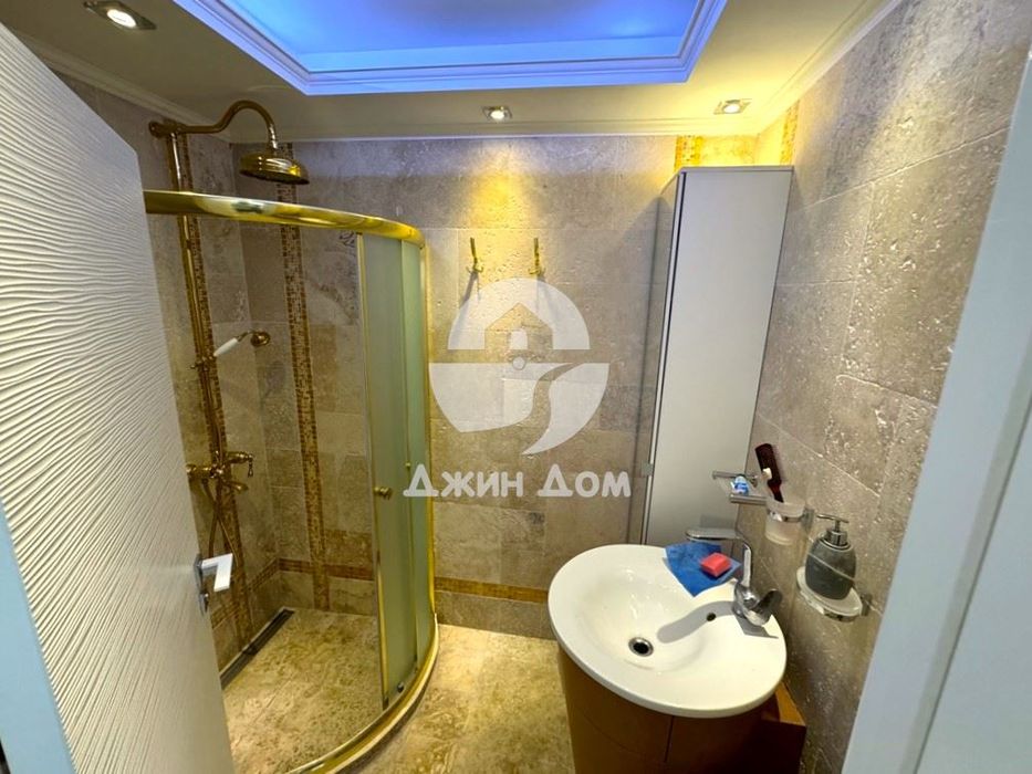 Продава се Многостаен апартамент в Свети Влас - 470 кв.м за 639 €/кв.м - Снимка #6