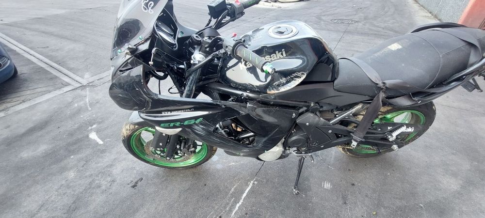 Кавазаки/Kawasaki Z 750 03г-06г,06г-12г,Er6N,Er6f,Versus 650 на Части