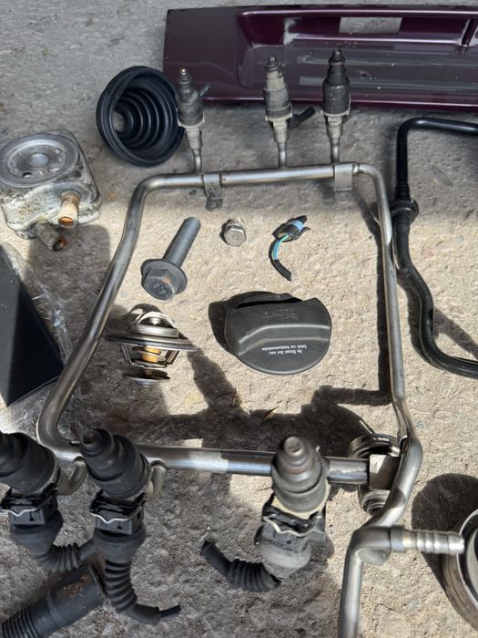 Продам запчасти с двигателя 2.6 ABC