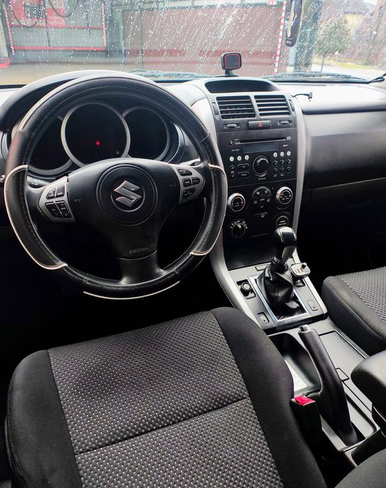 Vand sau schimb ( ATV )  Suzuki grand vitara 1.9 ddis 2006