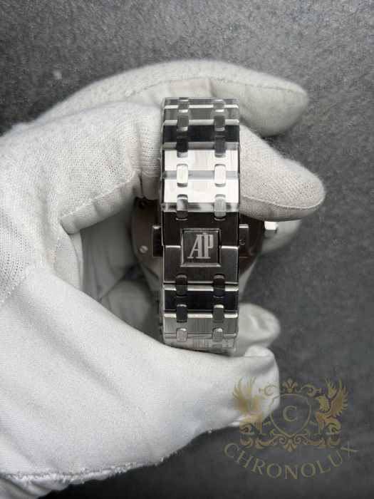 Часовник Audemars Piguet Royal Oak