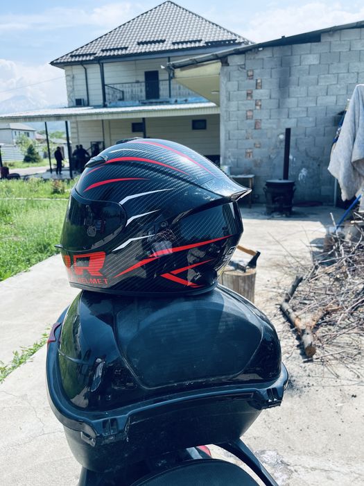Шлем QKE Helmets