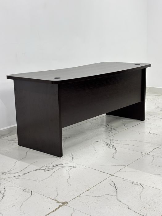 Стол руководителя, офисная мебель