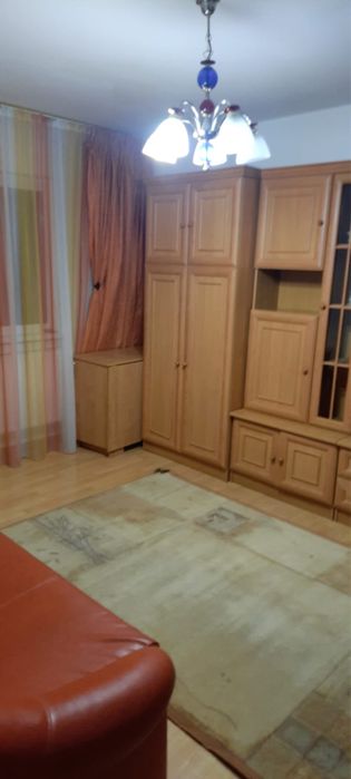 Inchiriez apartament 2 camere Brasov Astra