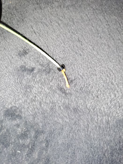 Vand kendama cu ken de la O kendama si bila brocken shape