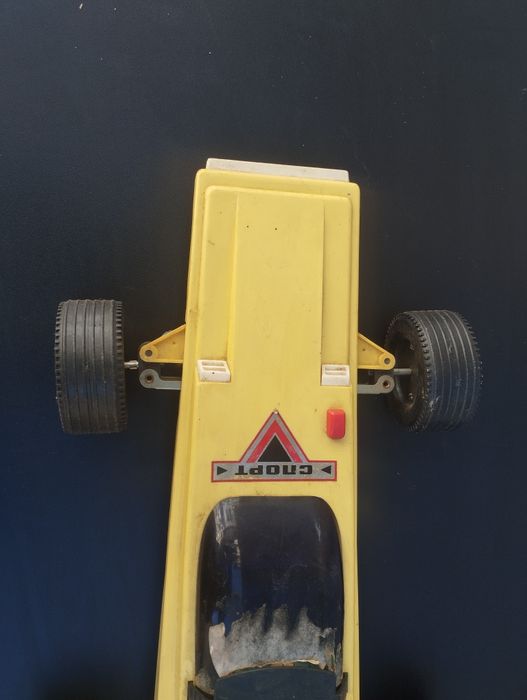 съветска състезателна кола от 80-те години